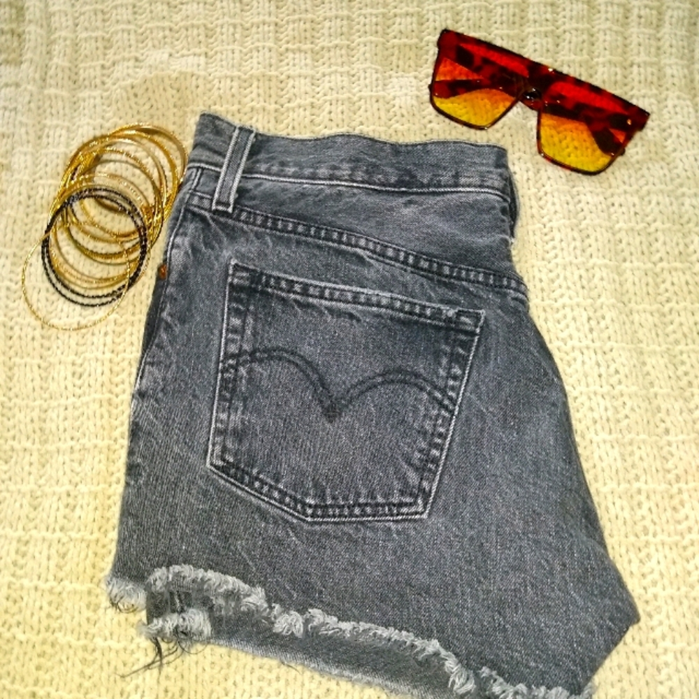 Black 501 cut offs
